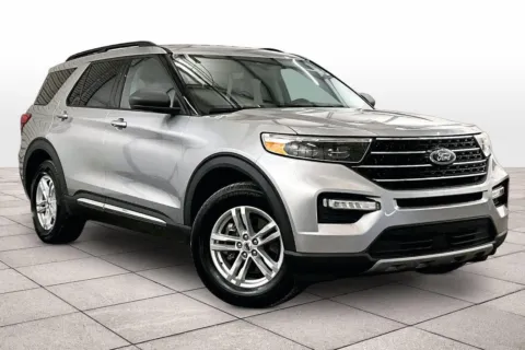 Photos of 2021 Ford Explorer XLT for sale in Dillsburg, PA at Bob Ruth Ford Dillsburg