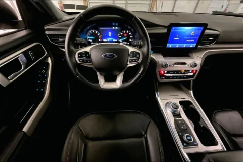 More photos of 2021 Ford Explorer XLT at Bob Ruth Ford Dillsburg, PA