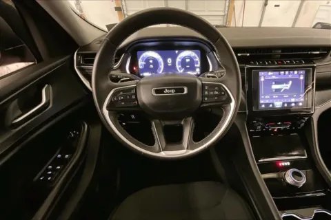 More photos of 2023 Jeep Grand Cherokee L Laredo at Bob Ruth Ford Dillsburg, PA