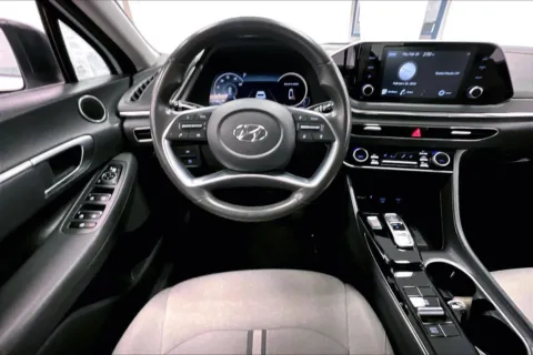 More photos of 2021 Hyundai Sonata SEL at Bob Ruth Ford Dillsburg, PA