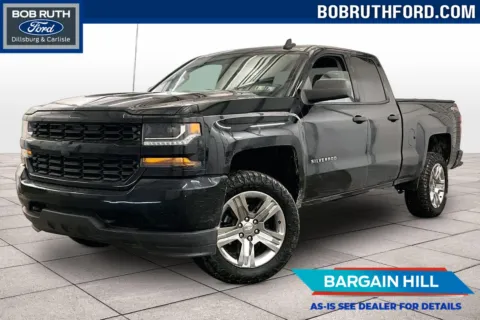 Black 2017 Chevrolet Silverado 1500 Custom for sale in Dillsburg, PA