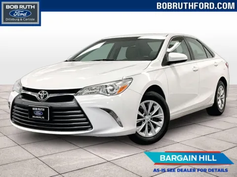 White 2016 Toyota Camry LE for sale in Dillsburg, PA