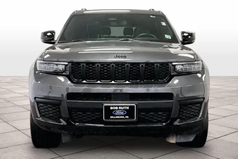 Another view of 2022 Jeep Grand Cherokee L Altitude for sale in Dillsburg, PA at Bob Ruth Ford Dillsburg