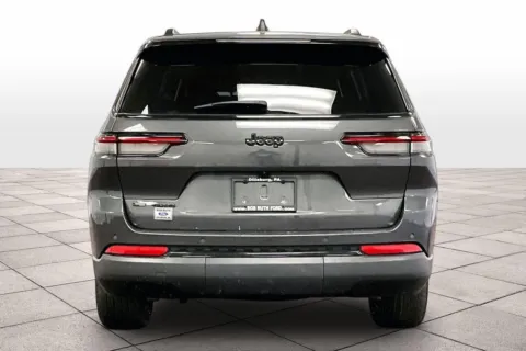 More photos of 2022 Jeep Grand Cherokee L Altitude at Bob Ruth Ford Dillsburg, PA