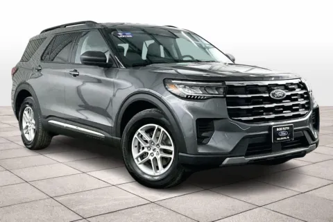 Photos of 2025 Ford Explorer Active for sale in Dillsburg, PA at Bob Ruth Ford Dillsburg