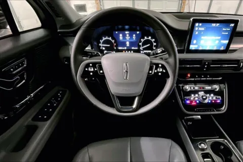 More photos of 2022 Lincoln Corsair Standard at Bob Ruth Ford Dillsburg, PA