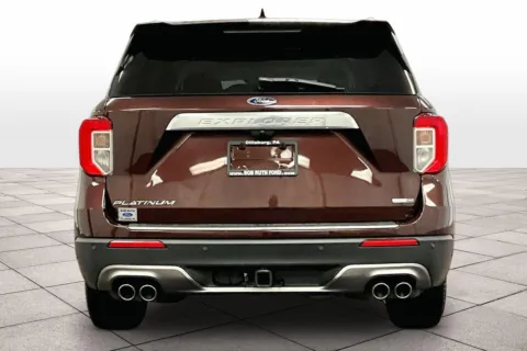 More photos of 2020 Ford Explorer Platinum at Bob Ruth Ford Dillsburg, PA