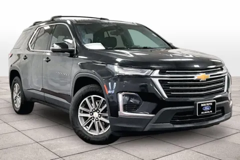 Photos of 2022 Chevrolet Traverse LT Cloth for sale in Dillsburg, PA at Bob Ruth Ford Dillsburg
