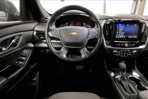 More photos of 2022 Chevrolet Traverse LT Cloth at Bob Ruth Ford Dillsburg, PA