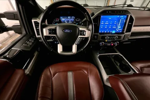 More photos of 2022 Ford Super Duty F-450 DRW Platinum at Bob Ruth Ford Dillsburg, PA