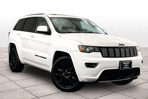 Photos of 2020 Jeep Grand Cherokee Altitude for sale in Dillsburg, PA at Bob Ruth Ford Dillsburg