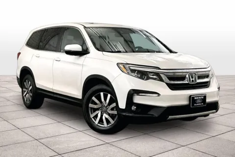 Photos of 2020 Honda Pilot EX-L for sale in Dillsburg, PA at Bob Ruth Ford Dillsburg