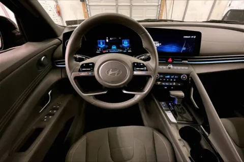 More photos of 2024 Hyundai Elantra SEL at Bob Ruth Ford Dillsburg, PA