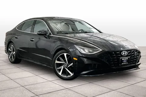 Photos of 2021 Hyundai Sonata SEL Plus for sale in Dillsburg, PA at Bob Ruth Ford Dillsburg