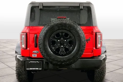 More photos of 2024 Ford Bronco Wildtrak at Bob Ruth Ford Dillsburg, PA