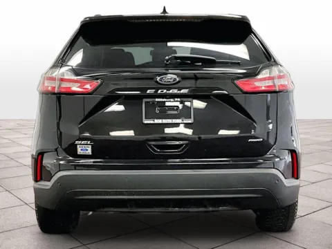 More photos of 2022 Ford Edge SEL at Bob Ruth Ford Dillsburg, PA