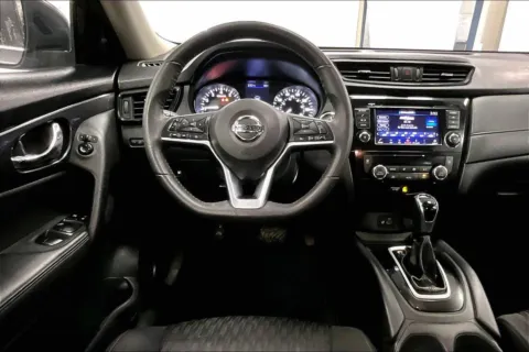 More photos of 2020 Nissan Rogue SV at Bob Ruth Ford Dillsburg, PA