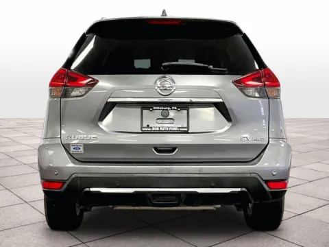 More photos of 2020 Nissan Rogue SV at Bob Ruth Ford Dillsburg, PA