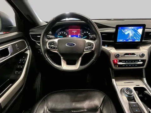 More photos of 2021 Ford Explorer XLT at Bob Ruth Ford Dillsburg, PA