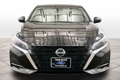 Another view of 2024 Nissan Altima 2.5 SV for sale in Dillsburg, PA at Bob Ruth Ford Dillsburg