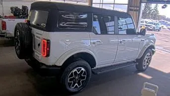 More photos of 2021 Ford Bronco Outer Banks at Bob Ruth Ford Dillsburg, PA