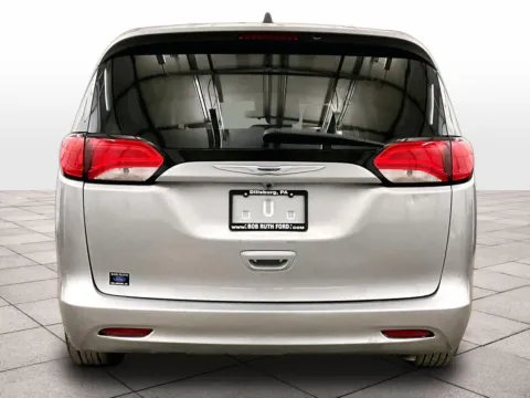 More photos of 2020 Chrysler Voyager L at Bob Ruth Ford Dillsburg, PA