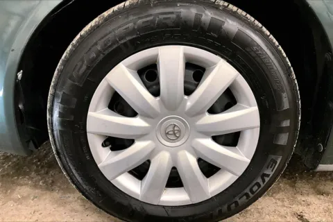 Photos of 2005 Toyota Camry for sale in Dillsburg, PA at Bob Ruth Ford Dillsburg