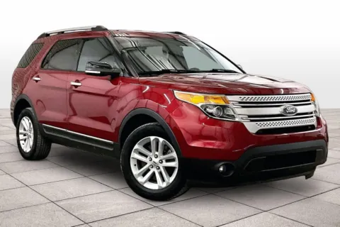 More photos of 2014 Ford Explorer XLT at Bob Ruth Ford Dillsburg, PA