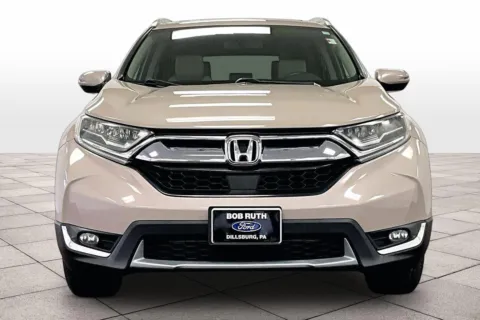 More photos of 2017 Honda CR-V Touring at Bob Ruth Ford Dillsburg, PA