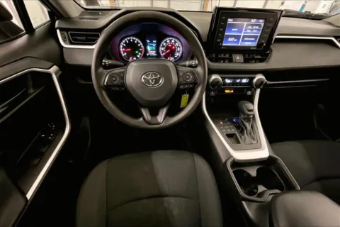 More photos of 2020 Toyota RAV4 LE at Bob Ruth Ford Dillsburg, PA