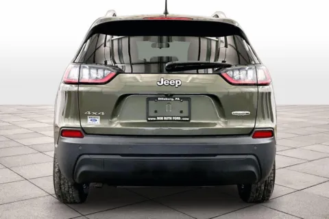 More photos of 2019 Jeep Cherokee Latitude Plus at Bob Ruth Ford Dillsburg, PA