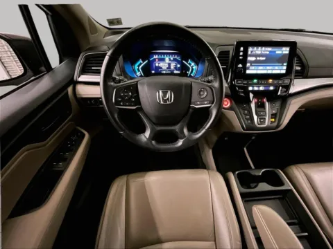 More photos of 2021 Honda Odyssey EX-L at Bob Ruth Ford Dillsburg, PA