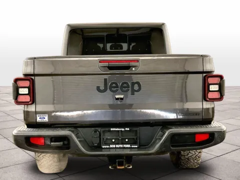 More photos of 2020 Jeep Gladiator Sport S at Bob Ruth Ford Dillsburg, PA