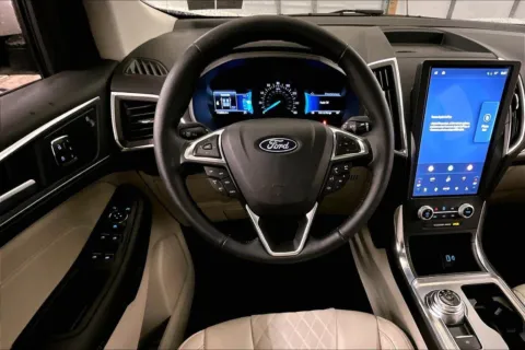 More photos of 2023 Ford Edge Titanium at Bob Ruth Ford Dillsburg, PA