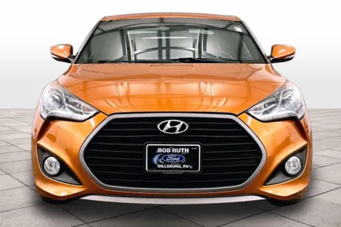 More photos of 2016 Hyundai Veloster Turbo at Bob Ruth Ford Dillsburg, PA