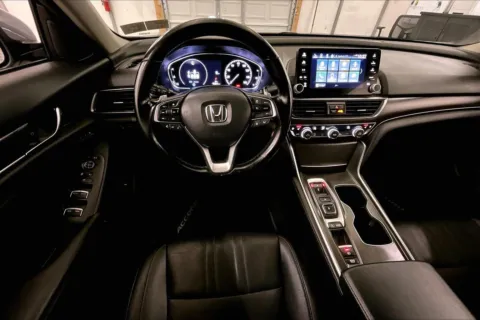 More photos of 2022 Honda Accord Touring at Bob Ruth Ford Dillsburg, PA