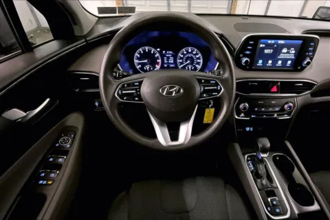 More photos of 2019 Hyundai Santa Fe SE at Bob Ruth Ford Dillsburg, PA