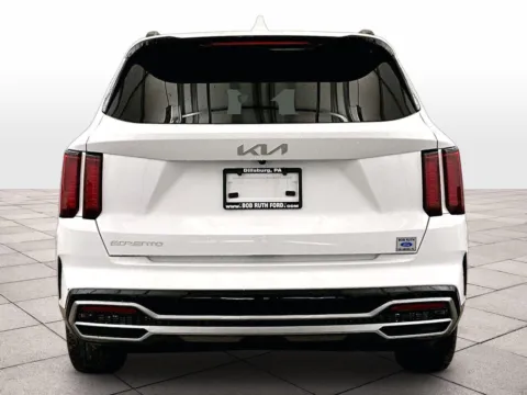 More photos of 2023 Kia Sorento S at Bob Ruth Ford Dillsburg, PA