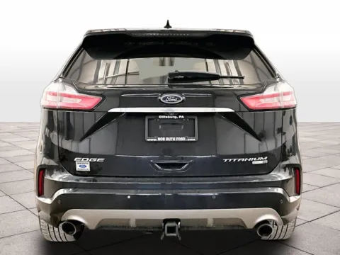More photos of 2020 Ford Edge Titanium at Bob Ruth Ford Dillsburg, PA