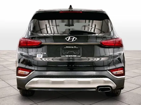 More photos of 2019 Hyundai Santa Fe SEL at Bob Ruth Ford Dillsburg, PA