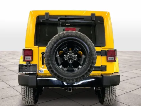 More photos of 2015 Jeep Wrangler Unlimited Altitude at Bob Ruth Ford Dillsburg, PA