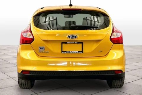 More photos of 2012 Ford Focus SE at Bob Ruth Ford Dillsburg, PA