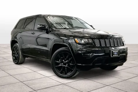 Photos of 2020 Jeep Grand Cherokee Altitude for sale in Dillsburg, PA at Bob Ruth Ford Dillsburg