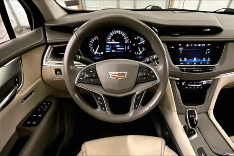 More photos of 2019 Cadillac XT5 Luxury FWD at Bob Ruth Ford Dillsburg, PA