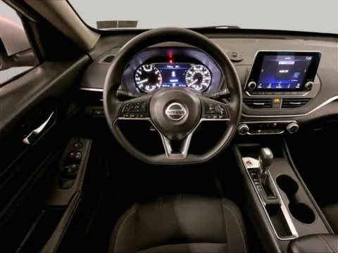 More photos of 2020 Nissan Altima 2.5 S at Bob Ruth Ford Dillsburg, PA