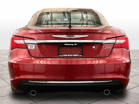 More photos of 2011 Chrysler 200 Touring at Bob Ruth Ford Dillsburg, PA