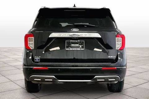 More photos of 2022 Ford Explorer XLT at Bob Ruth Ford Dillsburg, PA