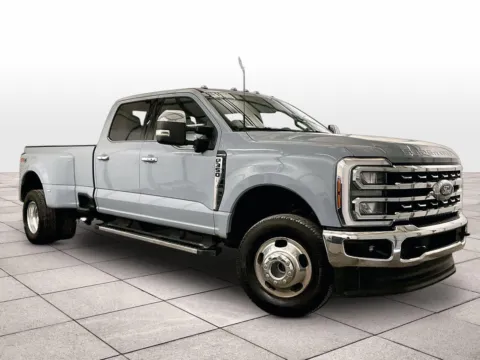 Photos of 2025 Ford Super Duty F-350 DRW LARIAT for sale in Dillsburg, PA at Bob Ruth Ford Dillsburg