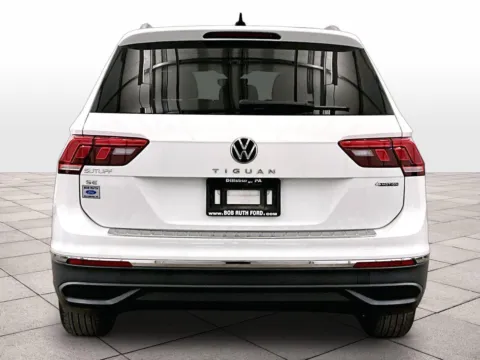 More photos of 2022 Volkswagen Tiguan SE at Bob Ruth Ford Dillsburg, PA