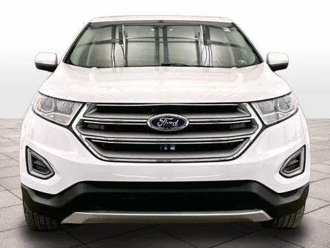 More photos of 2018 Ford Edge SEL at Bob Ruth Ford Dillsburg, PA